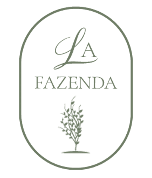 Логотип La Fazenda